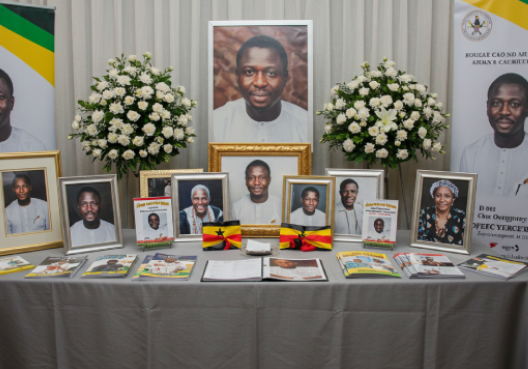 Printing & Memorial A picture frame